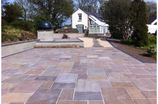 Paving in Pembrokeshire - The Slate Centre (image 2)